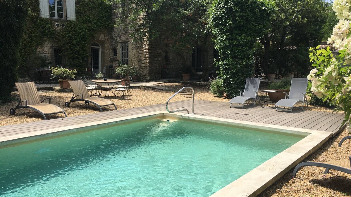 Arpaillargues-et-Aureillac House | Magnifique Magnanerie 18ieme Dans un Village Médiéval, 5duzes, Jardin Piscine