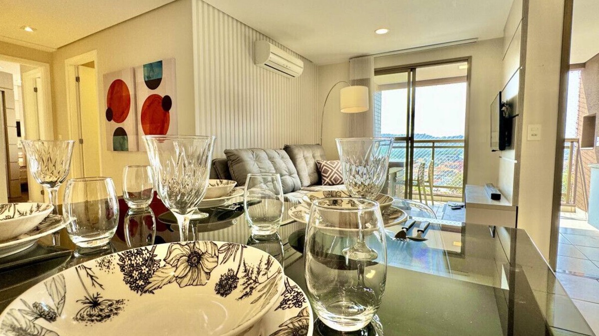 Campina do Siqueira Apartment | Magnificent 2-bedroom apartment near Barigui Park