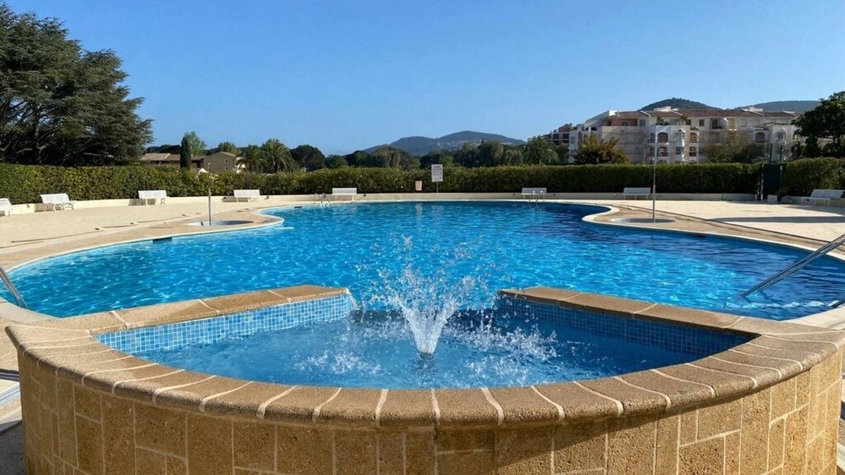 Mandelieu-La-Napoule Apartment | MAGNIFICENT 3P 6 PERS AIR CONDITIONING AND MARINA POOL