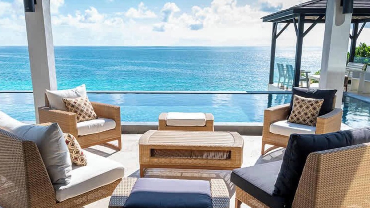 Fryes Beach Villa | Magnificent 4 bedroom villa with wrap around pool
