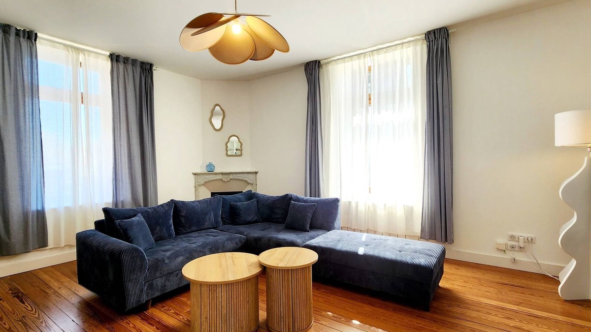 Ay-sur-Moselle Apartment | Magnificent apartment - ideally located garden