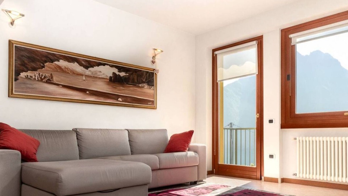 Zorzino Apartment | Magnificent apartment with private pool and view of Lake Iseo