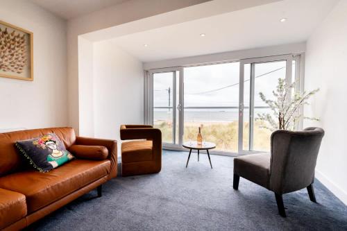 Caister-on-Sea House | Magnificent Beach House