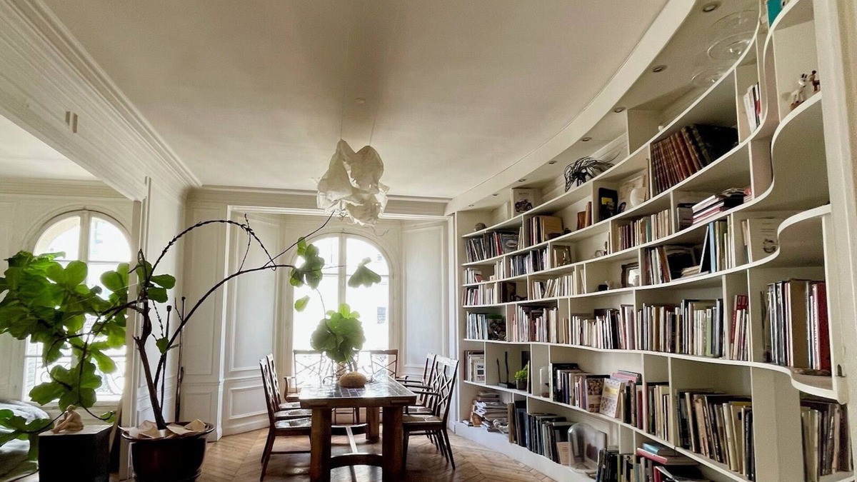 Saint-Vincent-de-Paul Apartment | Magnificent, Bright Haussmann Apartment Decorated by a Designer