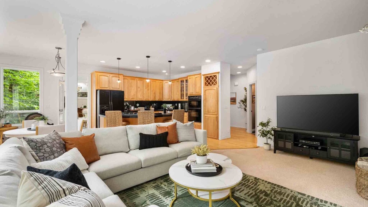 Bull Mountain House | Magnificent Bull Mountain Retreat on Greenspace, Pet Friendly, Huge Deck, Game Room, in Cul-de-Sac