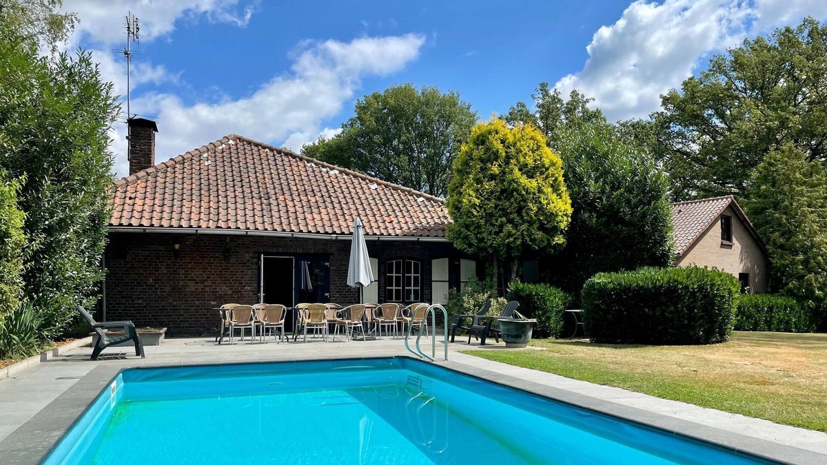 Sint Joost Other | Magnificent Farmhouse in Sint Joost with Private Pool