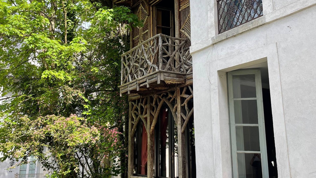 Bagneres-de-Luchon Villa | Magnificent villa in the center of Bagnères de Luchon - Spa treatments, skiing.