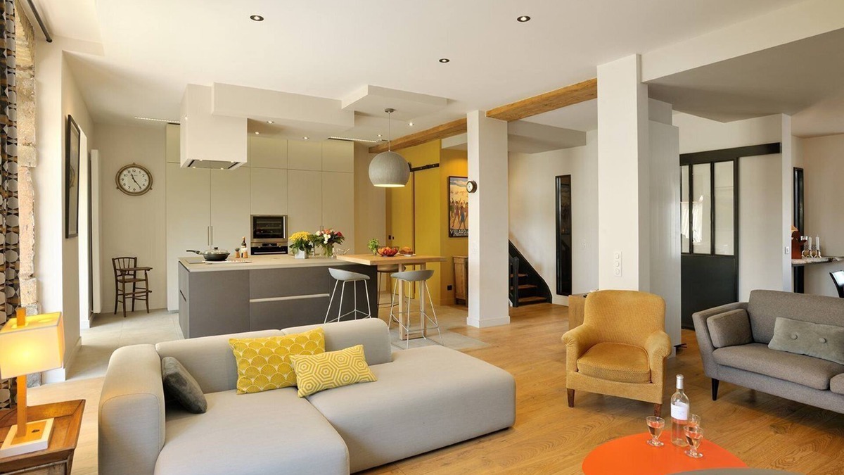 Sainte-Foy-les-Lyon Villa | Magnificent Villa, ideal family Ste Foy Les Lyon
