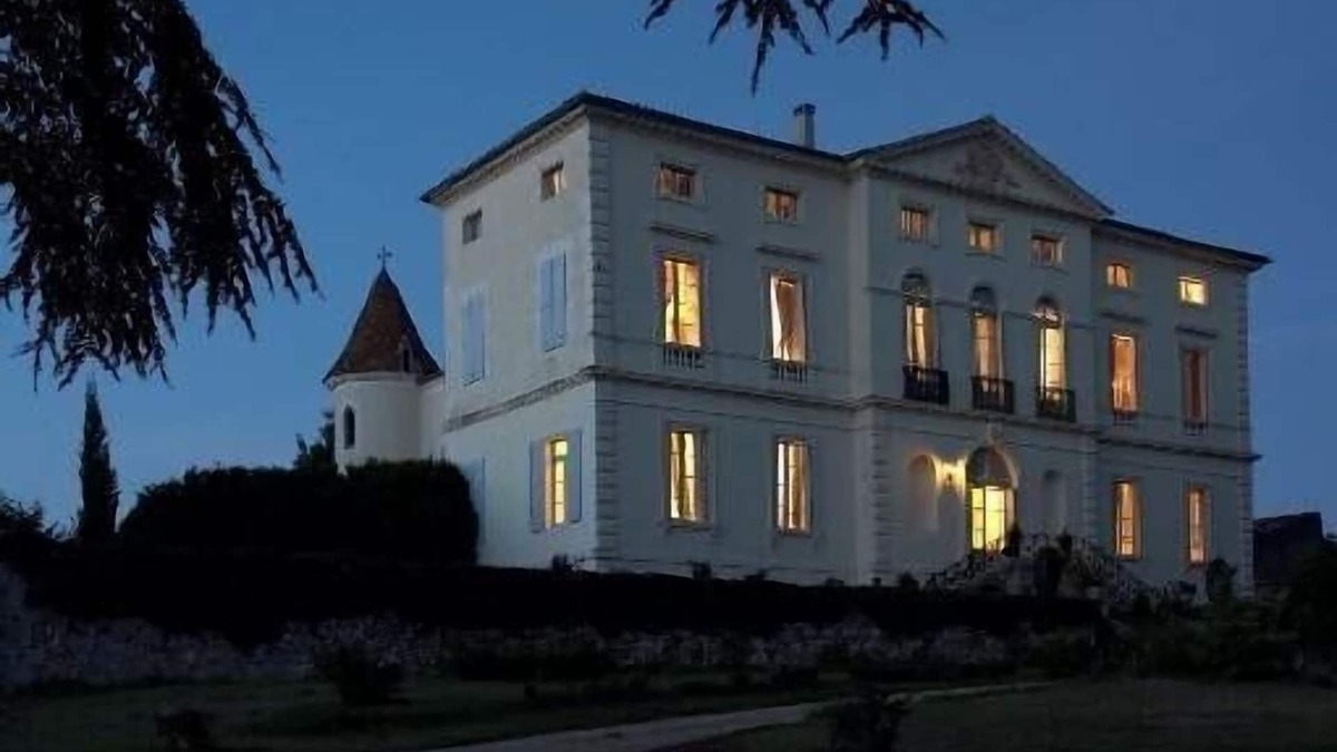 Villeneuve-sur-Lot Other | Magnificent genuine castle with pool in the Agen region, Perigord