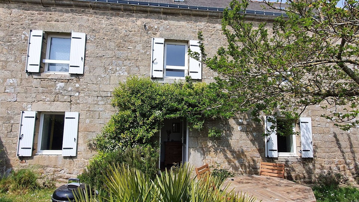 Etel House | Magnificent longère with wooded grounds, a stone's throw from the ocean - 4 beds, 6 pers