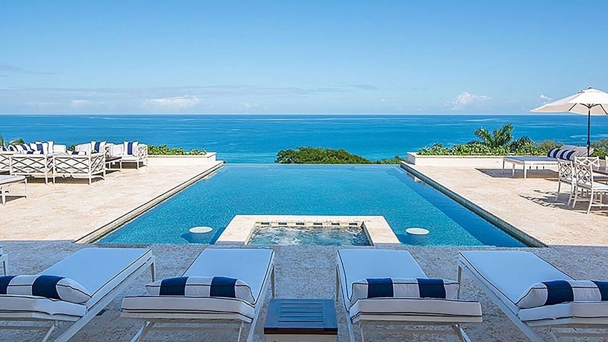 Tryall Villa | Magnificent Ocean View Villa, Fully Staffed, Private Heated Infinity Pool, Hot Tub in Montego Bay!