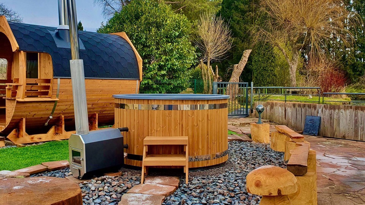 Provencheres-et-Colroy Cottage | Magnificent Retreat in Vosges: Sauna, Hot Tub, Park, and More!