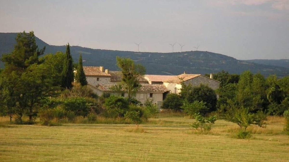 La Garde-Adhemar House | Magnificent renovated mas (XVIII) in a charming and peaceful area