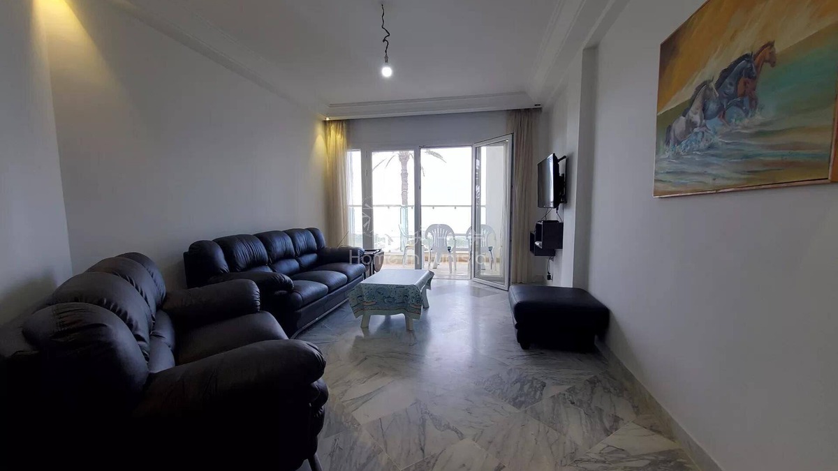 Chott Mariem Apartment | Magnificent seafront apartment S+3