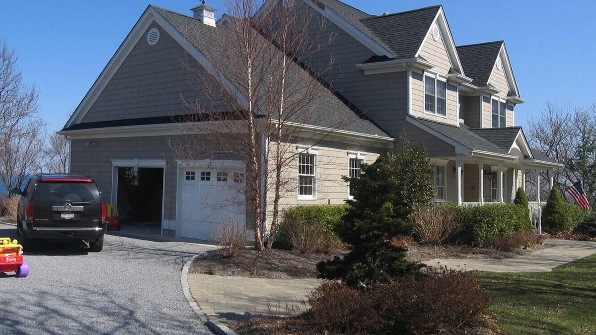 Baiting Hollow House | Magnificent Soundfront Property
