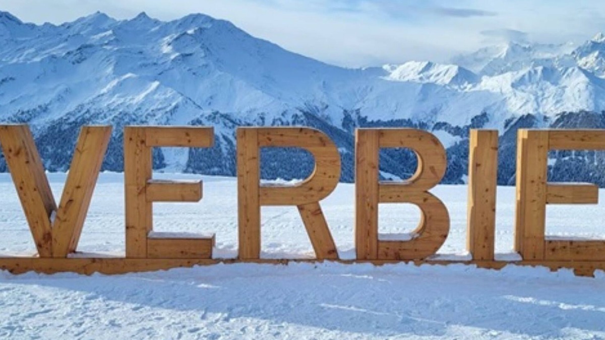 Verbier Apartment | MAGNIFICENT VIEWS FROM THE HEART OF VERBIER-NEXT TO THE NEW SPORTS CENTER