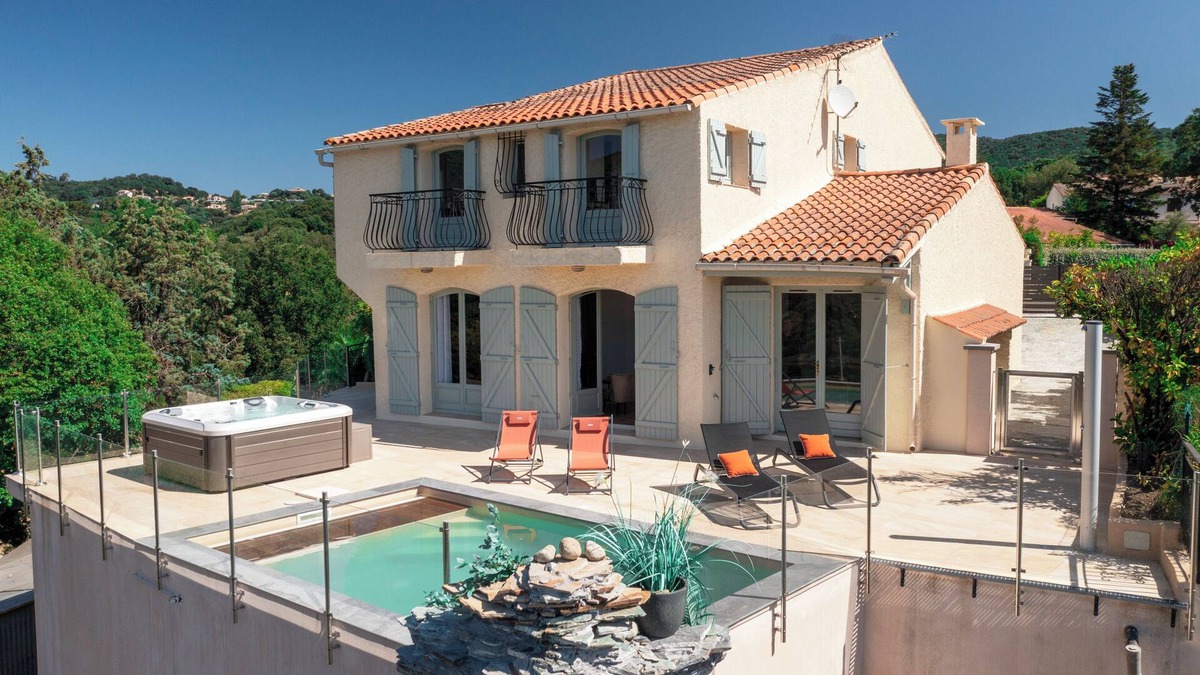 Ajaccio Villa | Magnificent views over Ajaccio Bay from Casa San Biaggio