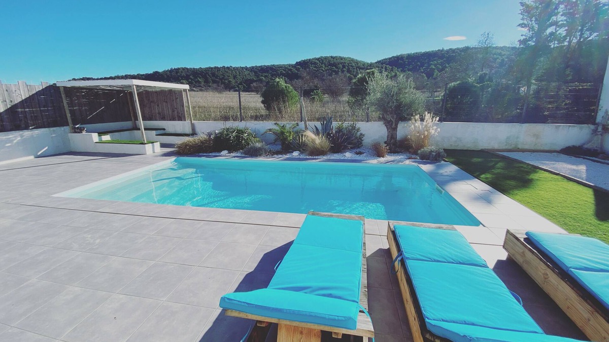 Ornaisons Villa | Magnificent villa and heated pool in the heart of the Corbières