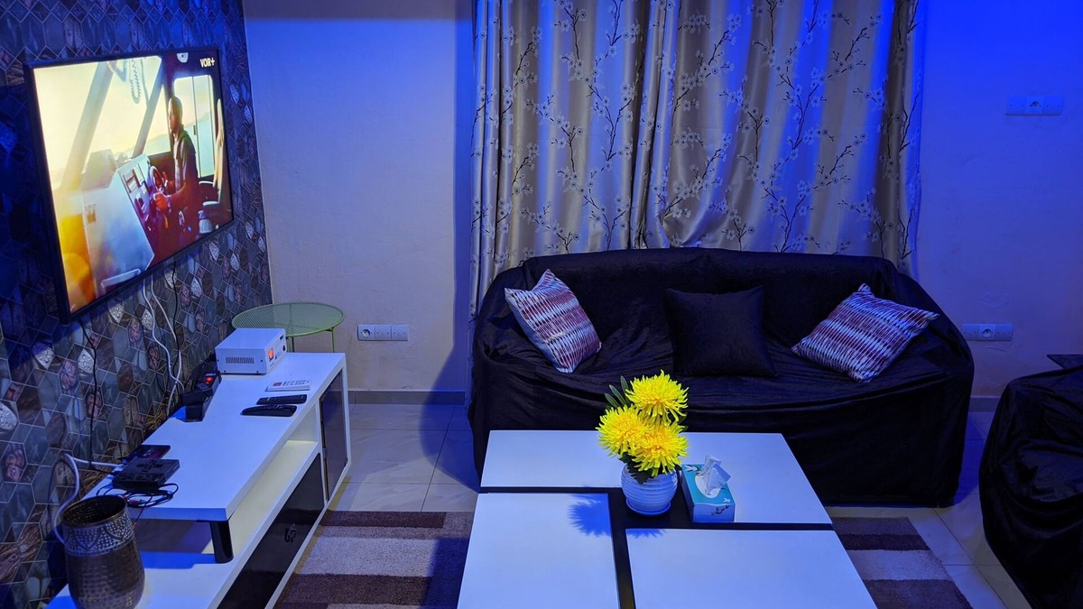 Lome Apartment | Magnificent Villa In Togo