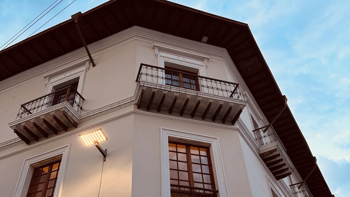 Quito Historic Center House | Magnificent Villa - Old town Quito - Casa Magica