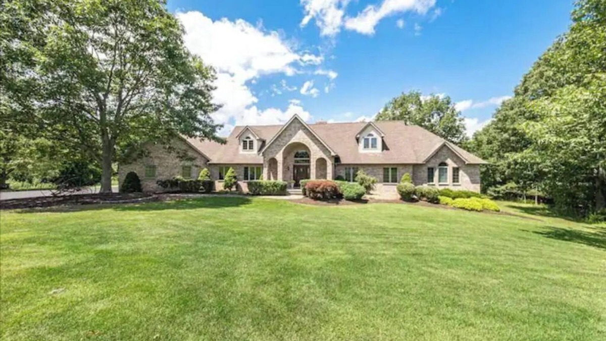 Chester Villa | Magnificent Villa, Private Pool, Fire Pit w/Huge Backyard