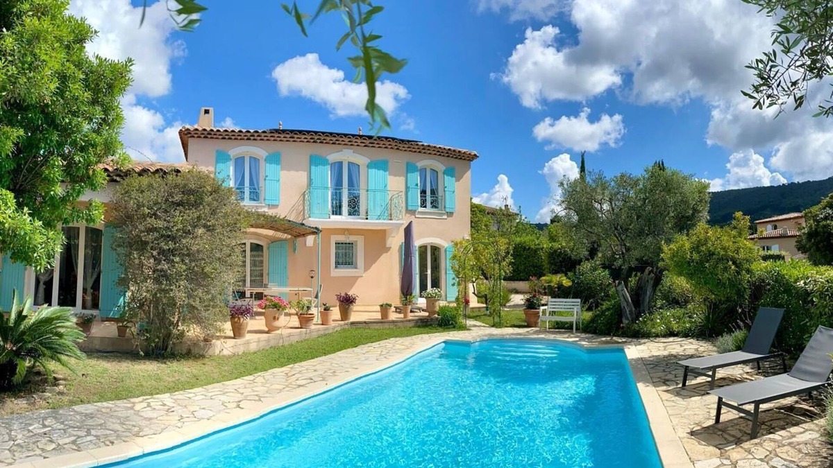Ceyreste House | Magnificent villa with swimming pool