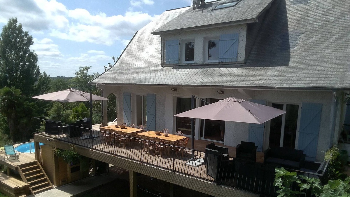 Jurancon House | Magnificent villa with mountain views in Jurançon for 08 to 16 people