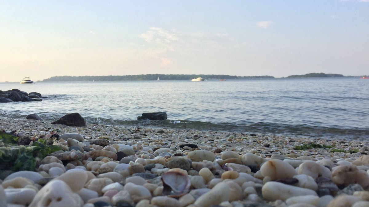 Huntington House | Magnificent Waterfront Playground!