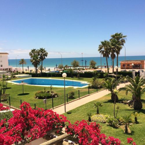 Poblado de Sancti Petri Apartment | Magnifico apartamento en la Barrosa frente al mar