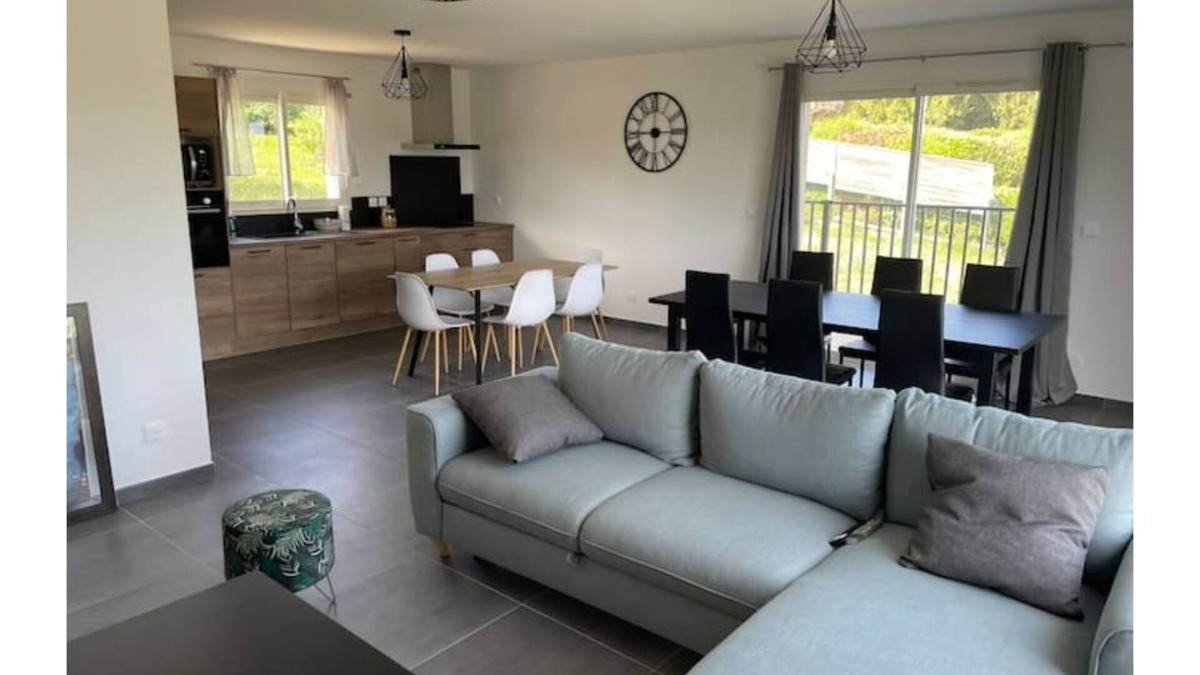 La Chapelle-de-la-Tour Villa | Magnifique Plain-pied Avec Terrasse