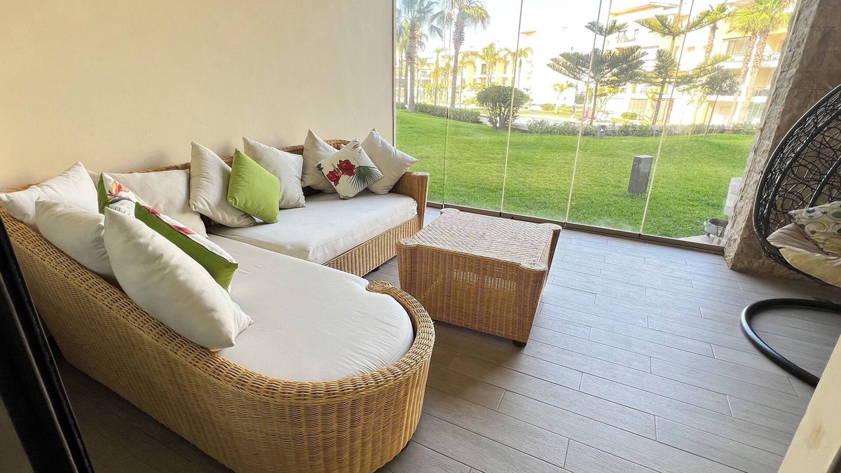 Plage des Nations Apartment | Magnifique appartement Rez de jardin plage des nations