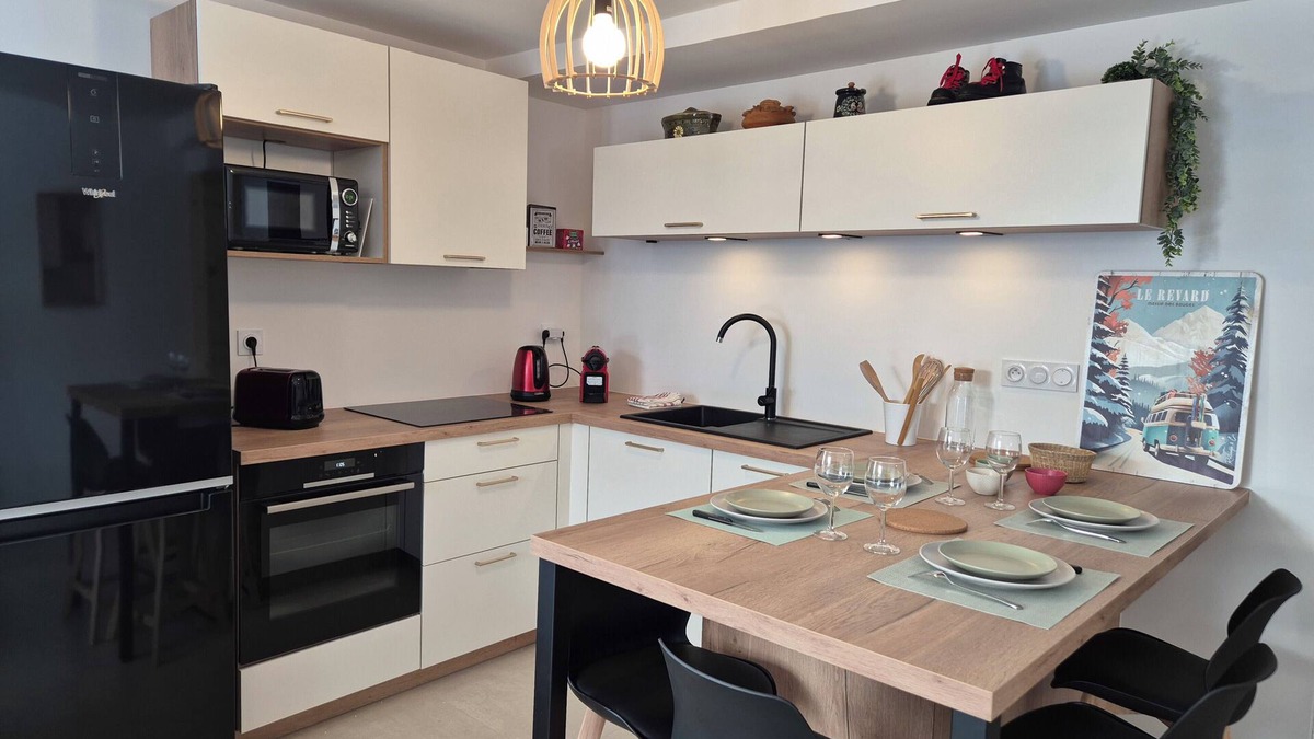 Pugny-Chatenod Apartment | Magnifique appartement vue mont blanc