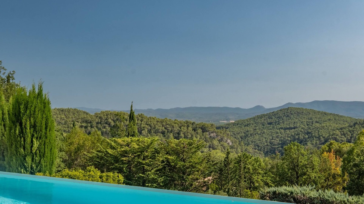Seillans House | Magnifique Maison Proche de Seillans, vue Incroyable, Piscine à Débordement 12/5