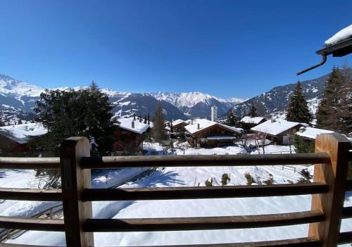 Verbier Apartment | Magnifique Ski in/out, cosy and calm, 4 bedrooms