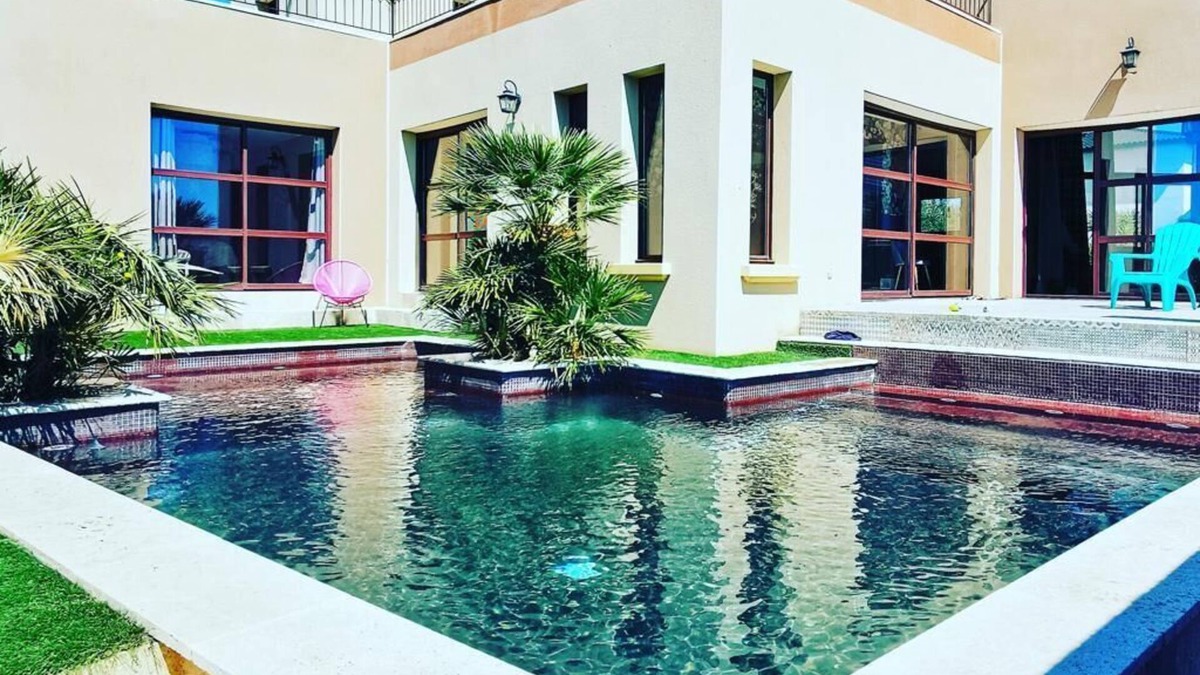 Sauvian Villa | Magnifique Villa Atypique de 230 m2 Avec Patio Intérieur