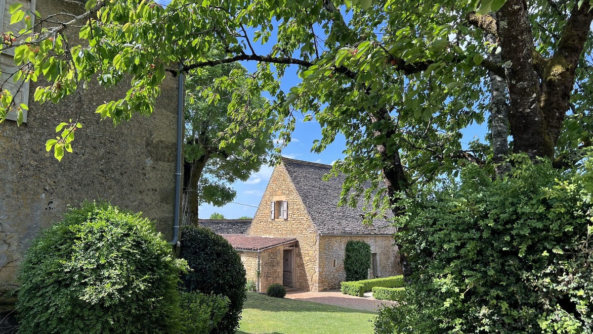 Saint-Genies House | Magnifique villa de vacances 5 étoiles tout confort- de 10 à 12 personnes