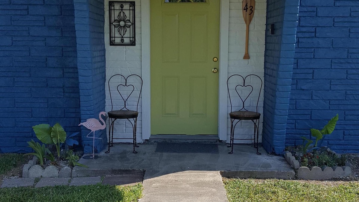 Port Lavaca House | Magnolia Beach cottage good for families or fishing groups