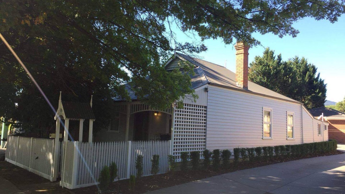 Healesville House | Magnolia Cottage