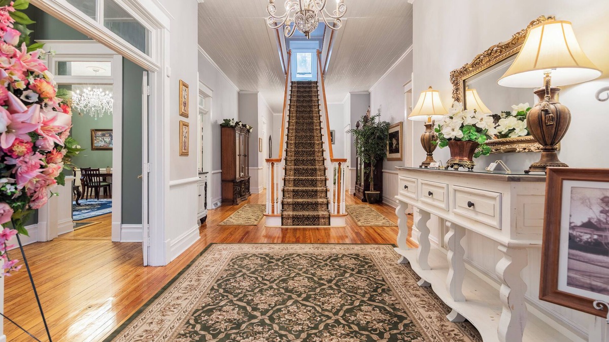 Clayton Bed & Breakfast | Magnolia Inn