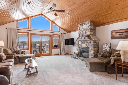 Arkdale Apartment | Magnolia Loft