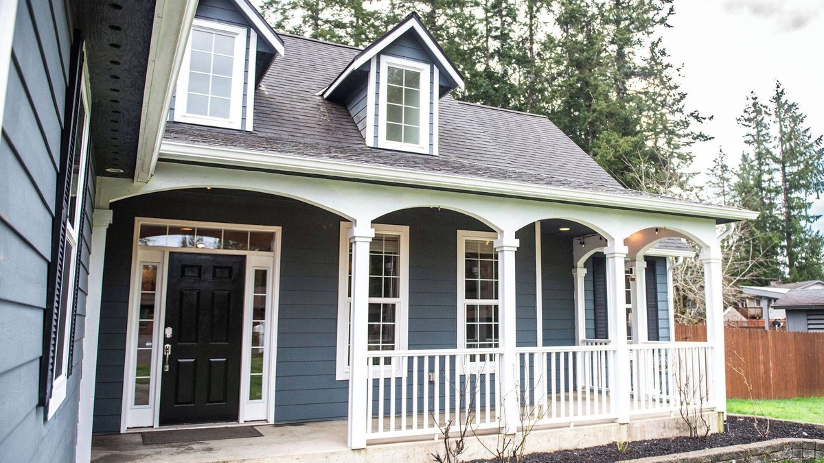 Forks House | Magnolia Suites, A Coastal Retreat, 4 Bed 2 Bath