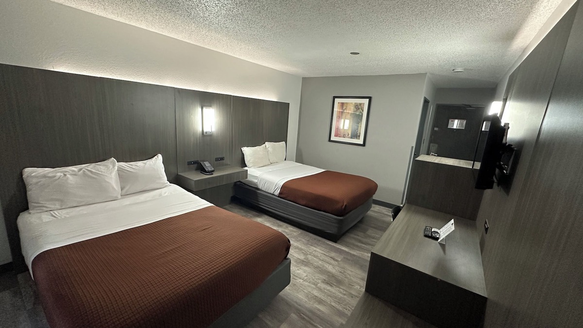 Fort Wayne Hotel | Magnuson Hotel Fort Wayne North – Coliseum