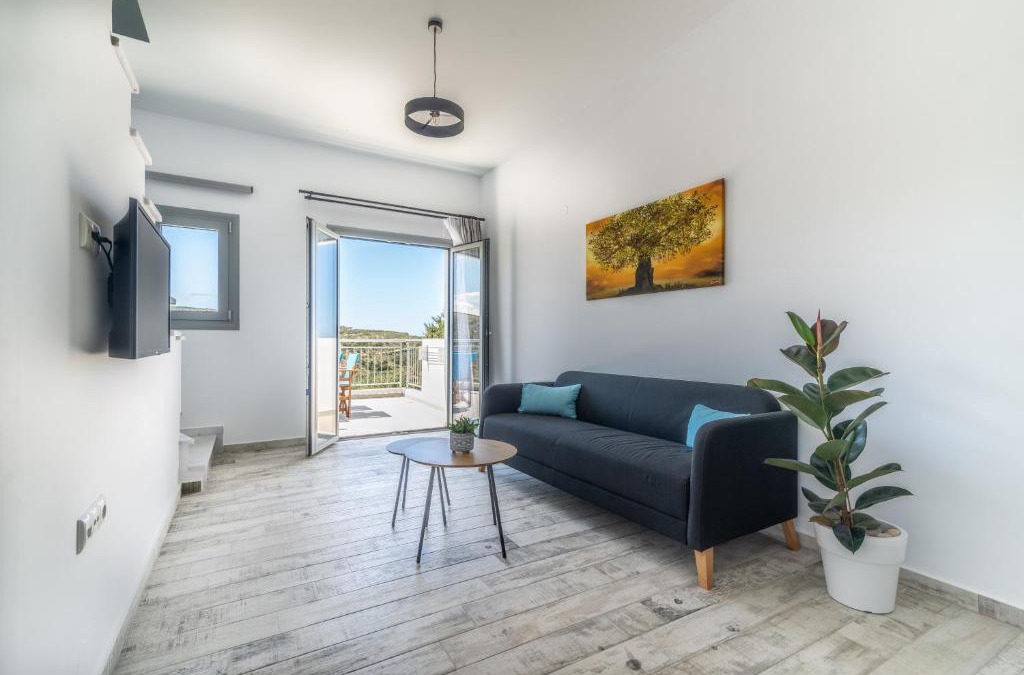 Gouvai Apartment | Magriplis Hill Apts