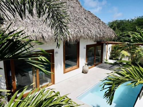 Popoyo Villa | Mahalo Villa Palmera Private Pool