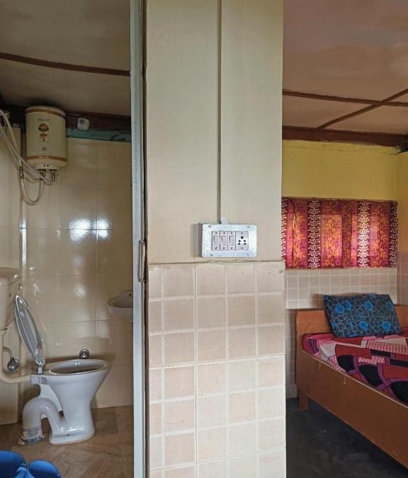 Bhagsu Nag Bed & Breakfast | Maharaj house