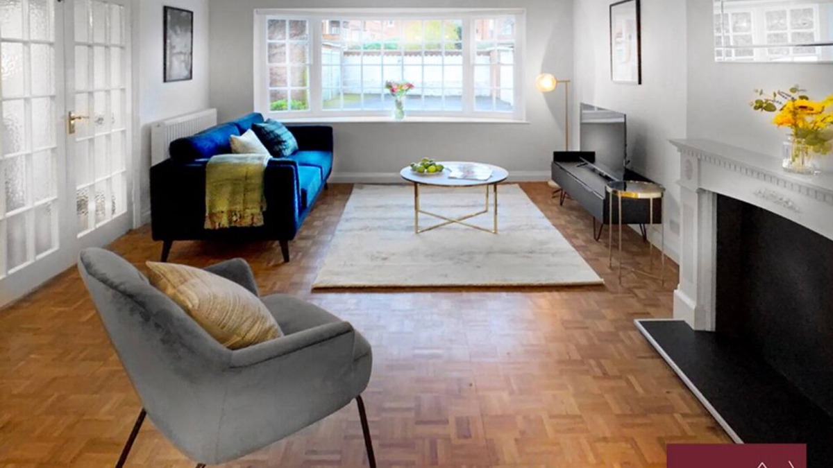 Maidenhead House | Maidenhead - Private Courtyard, 3Bed