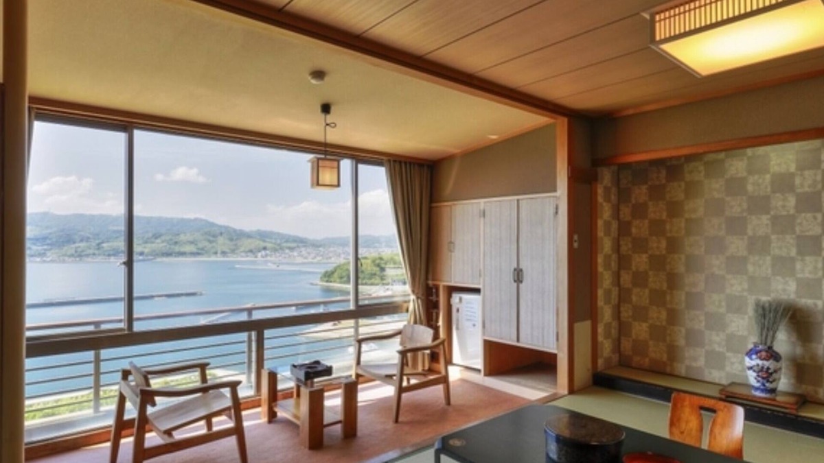 Nishiuracho Hotel | Main building 12 tatami mats overlooking the beaut/Gamagori Aichi