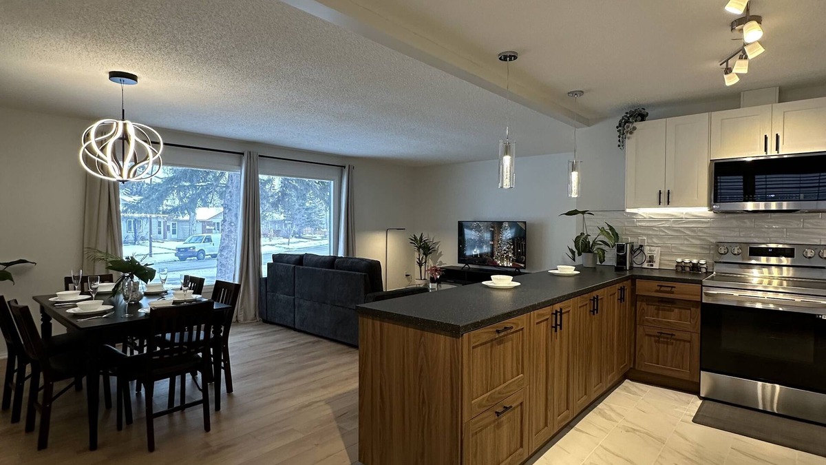 Southeast Calgary House | Main Floor 3 bedroom, sleeps 5-6, family-friendly.
