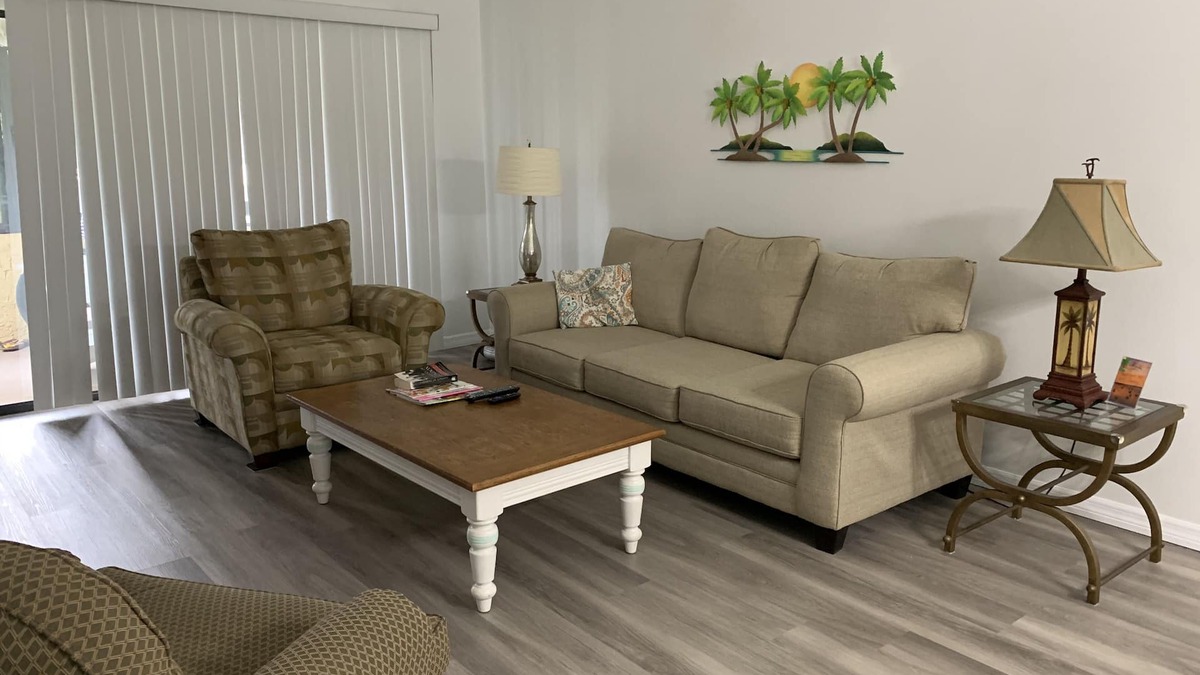 Bradenton Condo | Main Floor Getaway in West Bradenton, Florida nGreat Pool Minimum 30 days