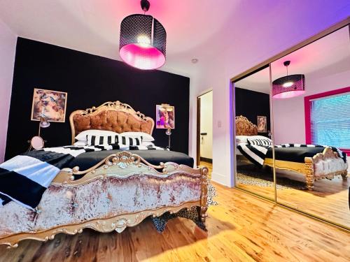 City Park West House | MAIN Street CITY Living with DECK!
